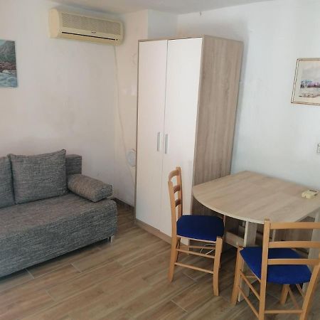 Apartman Milica Golubic  외부 사진