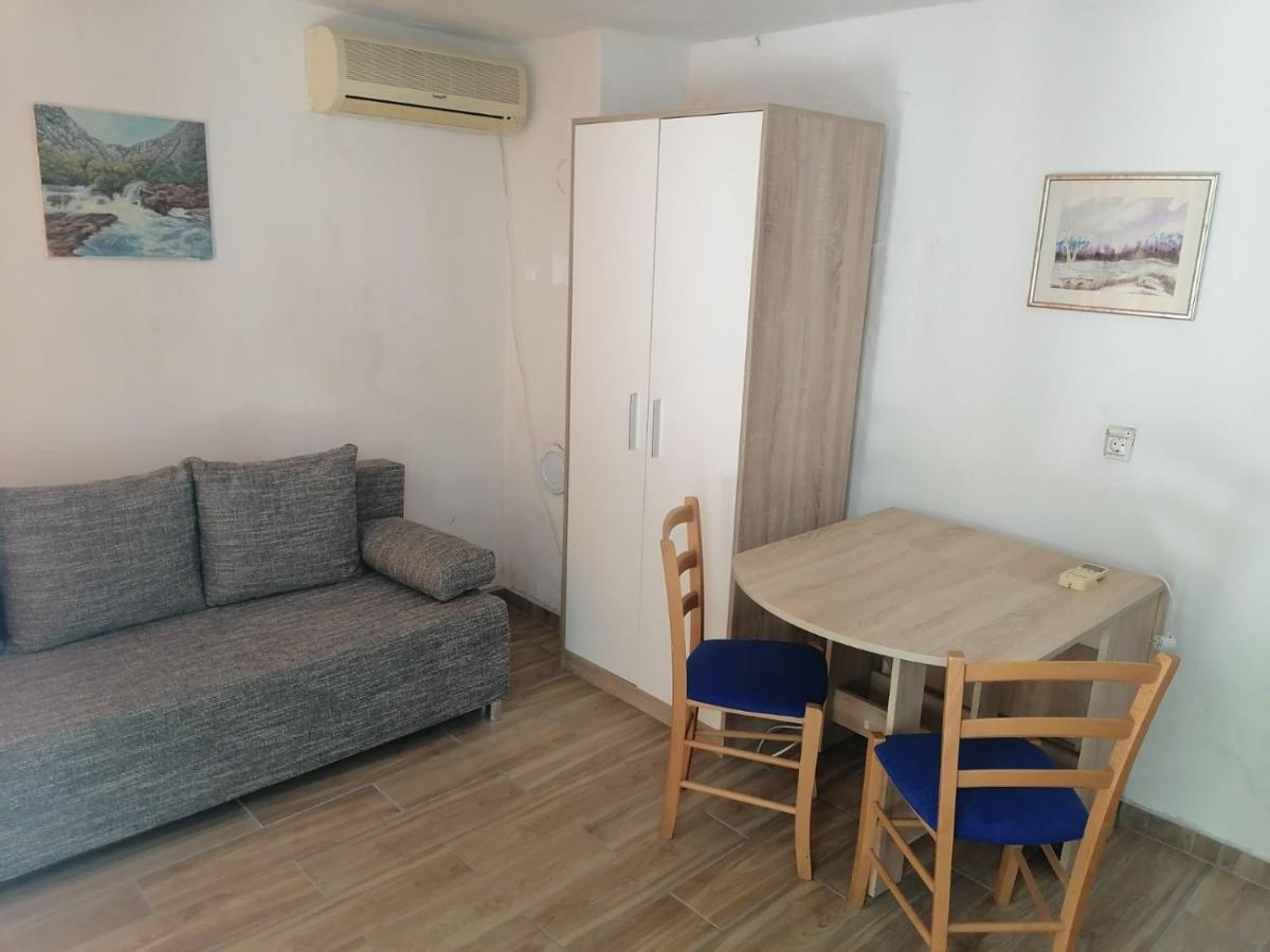 Apartman Milica Golubic  외부 사진