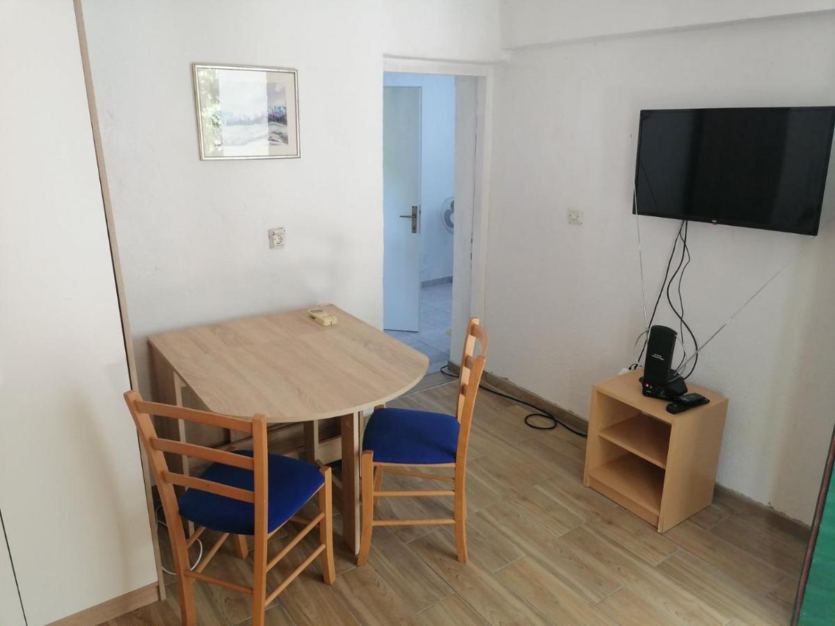 Apartman Milica Golubic  외부 사진